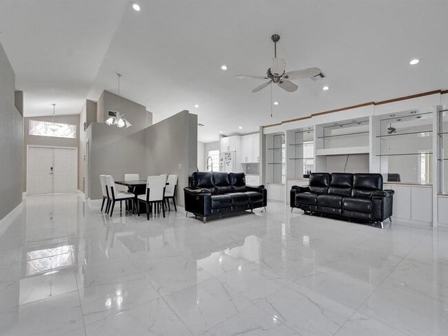 Building Photo - 22845 Barrister Dr