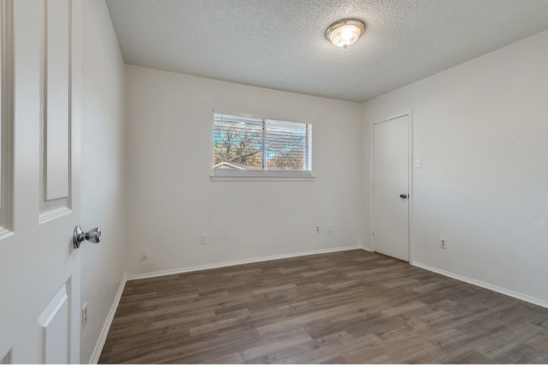 Building Photo - 1803 Cousins Ct