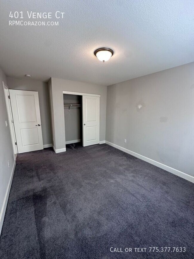 Building Photo - 401 Venge Ct