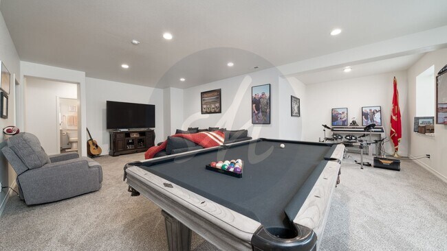 Building Photo - Beautiful Rancher in Cumbre Vista