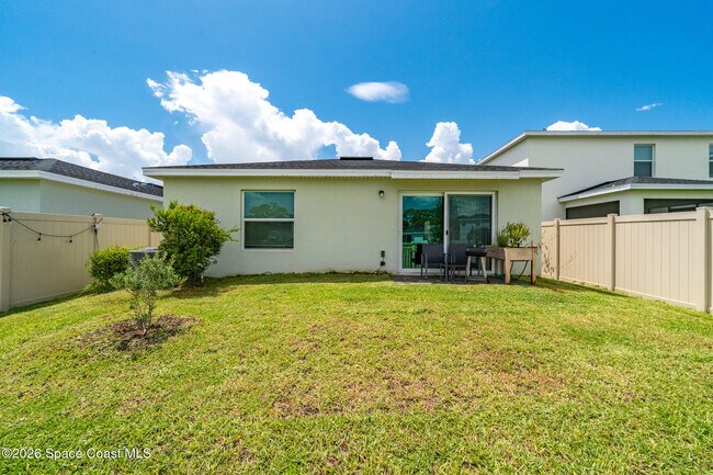 Building Photo - 1328 Colebrook Cir SW