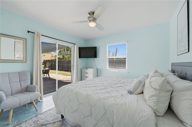 Building Photo - 4044 Country Club Blvd