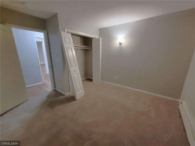 Building Photo - 1431 Jefferson St NE