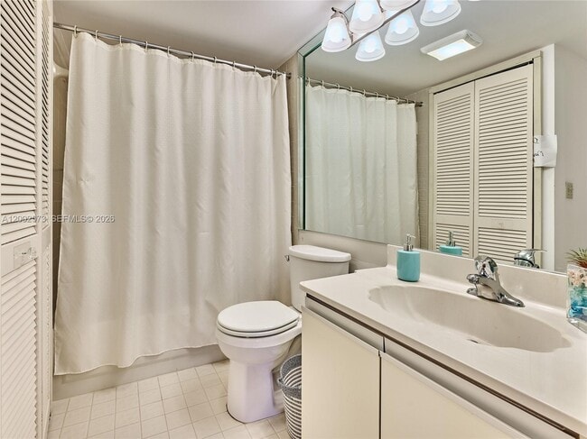 Building Photo - 10143 Mangrove Dr