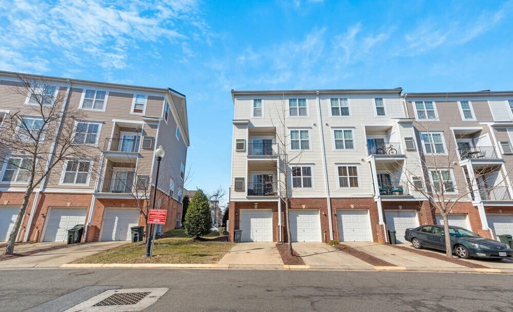 Building Photo - 5529 Lanier Ave