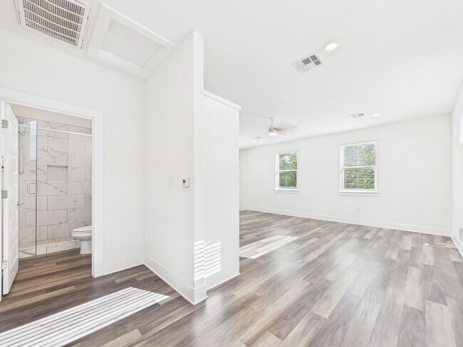 Building Photo - Modern East Austin Living | Stylish Studio,  Home Minutes from Downtown & Austin-Bergstrom Airport