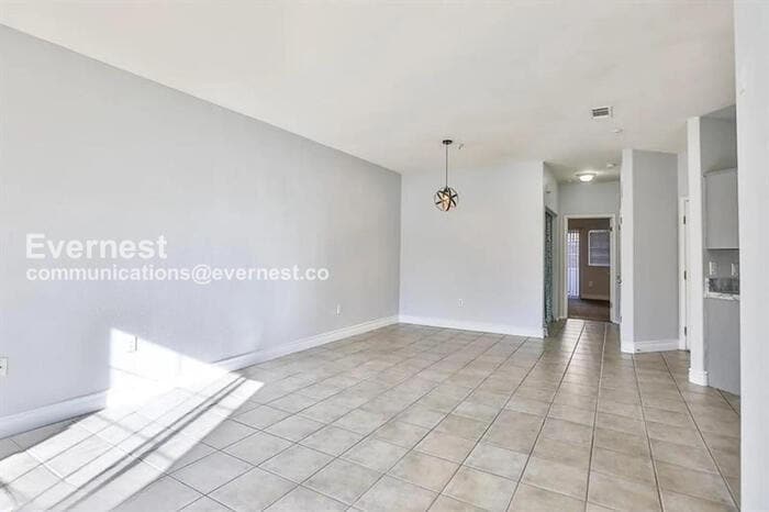 Building Photo - 1917 Cutlass Dr