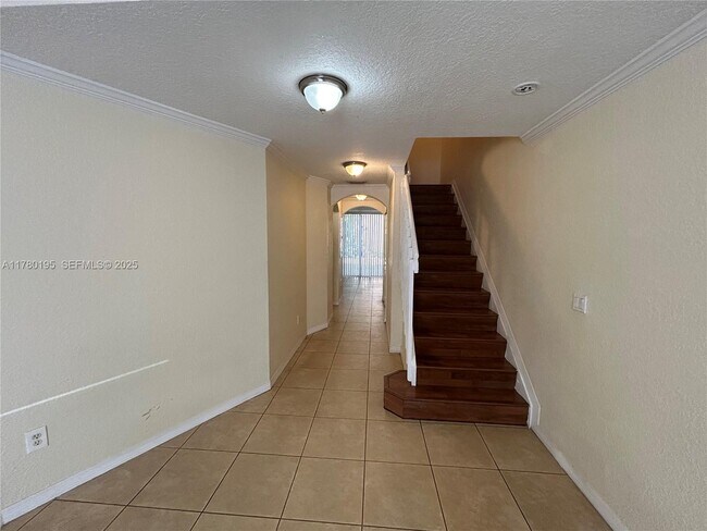 Building Photo - 2279 Anchor Ct