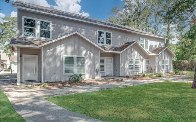 Primary Photo - 12274 Wild Pine Dr