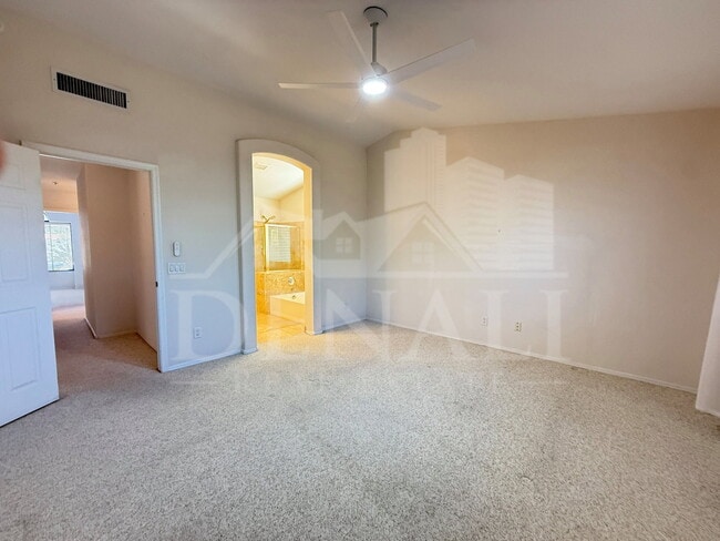 Building Photo - 14204 N 100th Pl