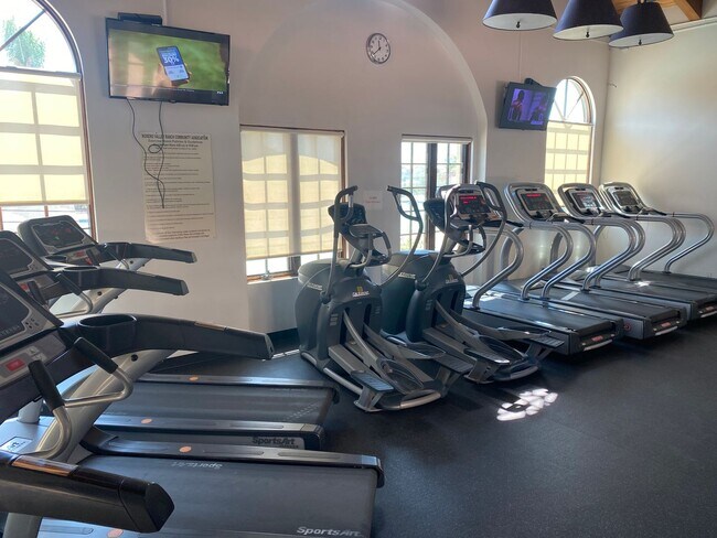 Building Photo - Beautiful 4-Bed, 2.5-Bath Home in Moreno Valley Ranch