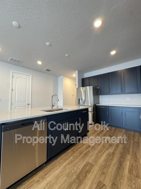 Building Photo - 851 Folklore Ln