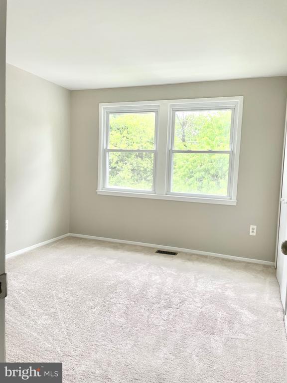 Building Photo - 13121 Memory Ln