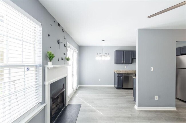 Building Photo - 6726 Gallant Ct SE