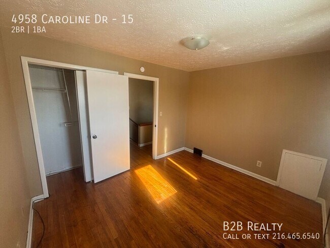 Building Photo - 4958 Caroline Dr