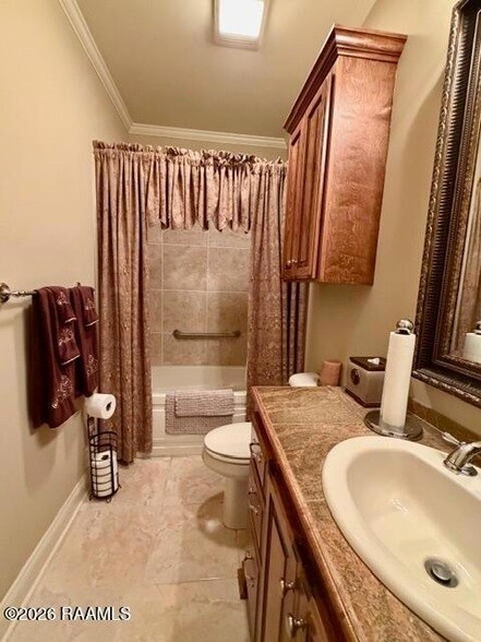 Building Photo - 4017 Coco Miquel Rd