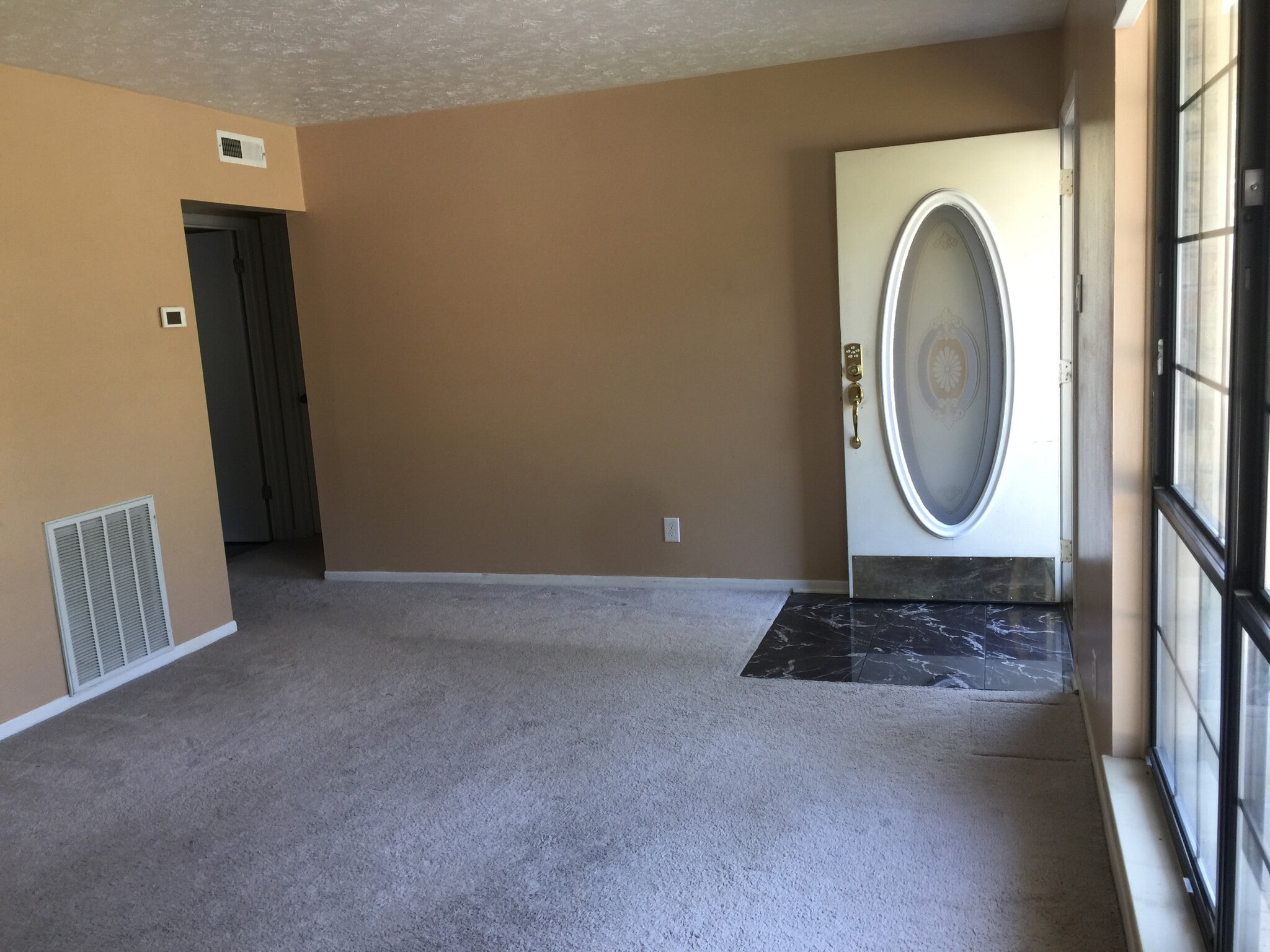 Front Living Room - Left opening leads to Hallway - 4912 Angelia Dr