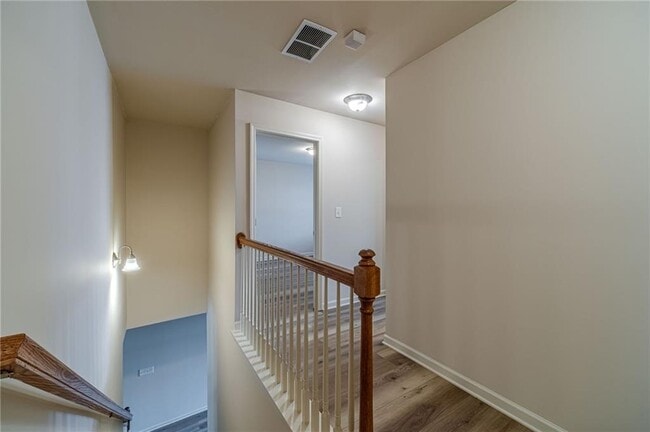 Building Photo - 3328 Sardis Bend Dr