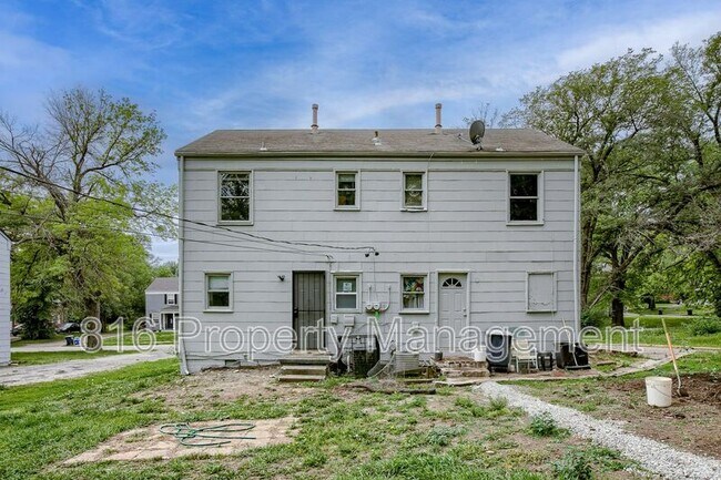 Building Photo - 7433-7435 Arletta Blvd