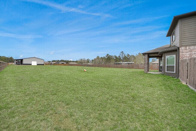Building Photo - 16735 Rockwall St