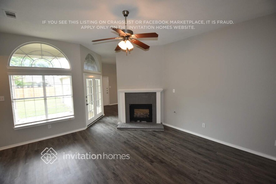 Building Photo - 8306 Circleview St