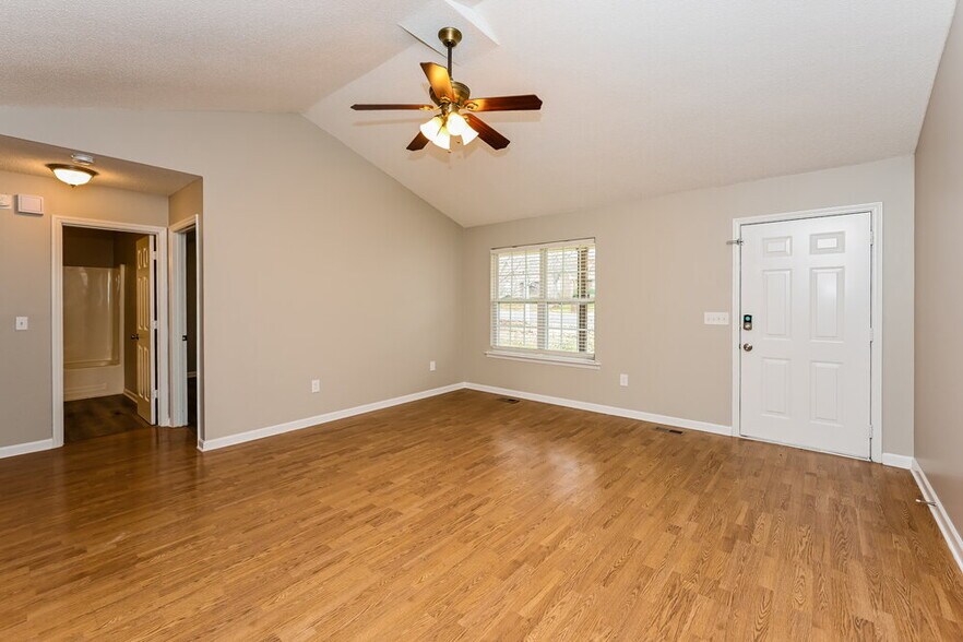 Building Photo - 2227 Sawmill St