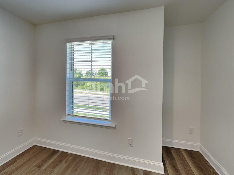 Building Photo - 4015 Williams Pond Rd