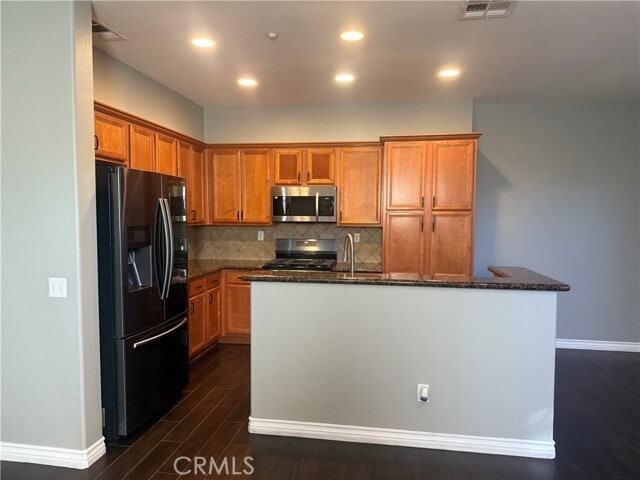 Building Photo - 8692 E 9th St