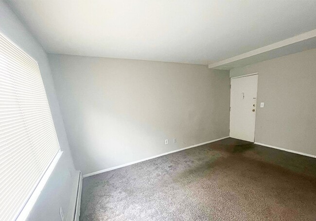 Interior Photo - Beecher Flats