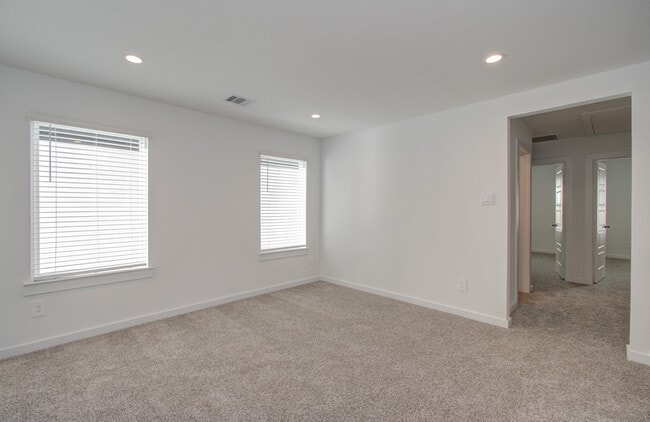Building Photo - 12318 Churchill downs Dr