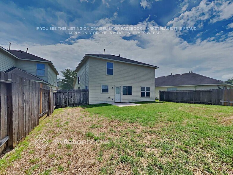 Building Photo - 1411 Baychester Ln