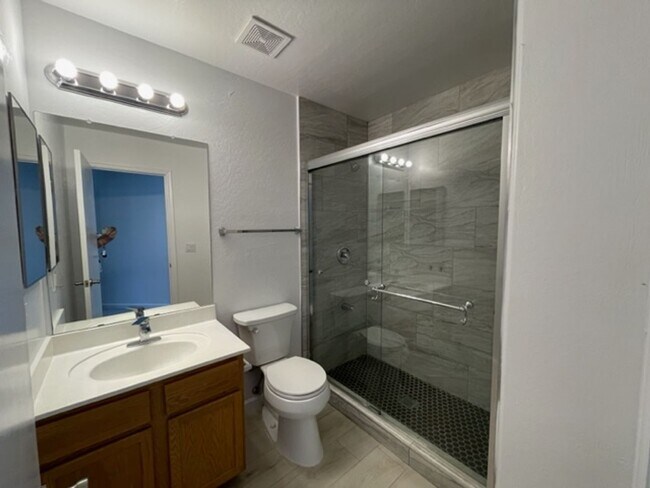 Building Photo - Chandler 3 Bedroom + Den Home | 2.5 Bath | 2-Car Garage | Warner & AZ Ave