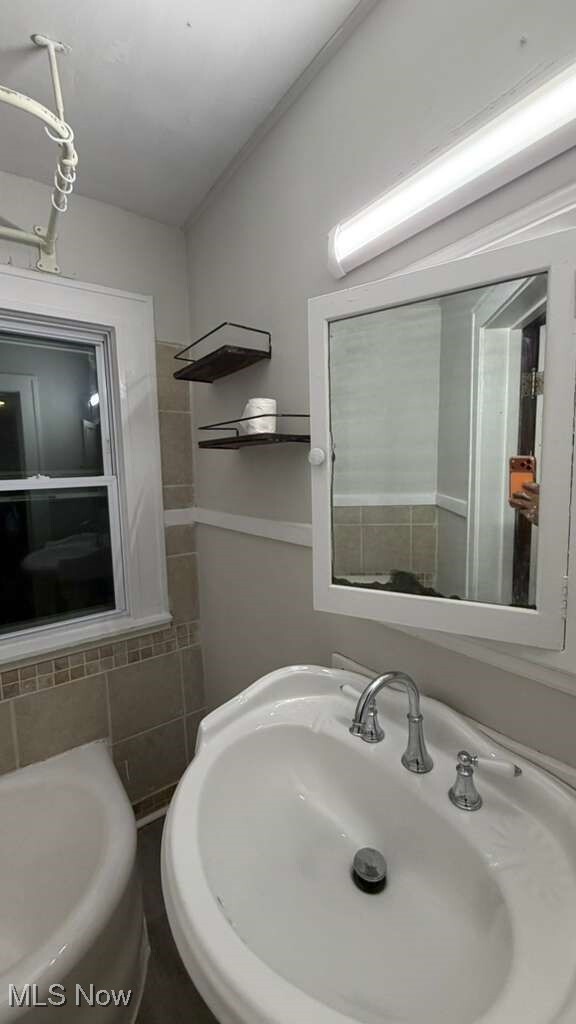 Building Photo - 72 Harriman Ave