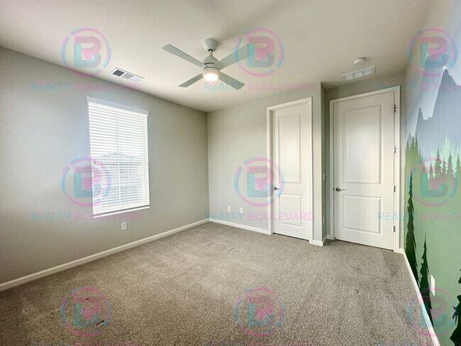 Building Photo - 5 Bedroom 3 Car Garage Home with Spa-Like Primary Suite & Resort-Style Backyard with Office, Loft...