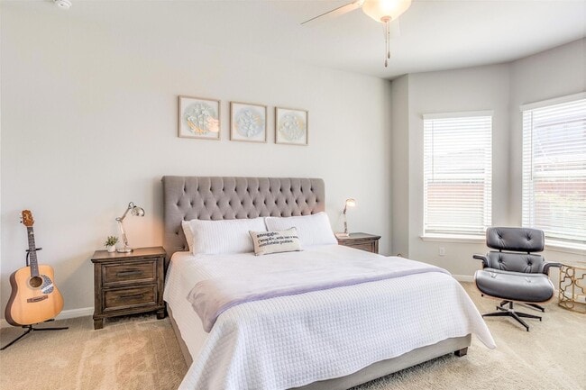 Building Photo - 8313 Silhouette St