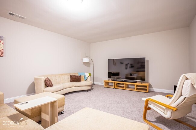 Building Photo - 160 Milestone Trail