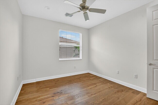 Building Photo - 9551 Barletta Winds Point