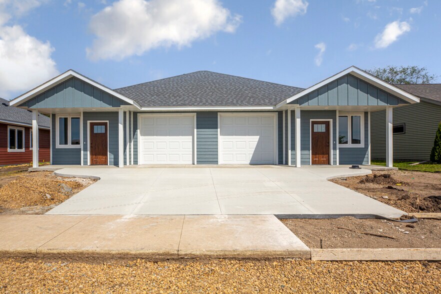 Primary Photo - 2019 Essler Dr