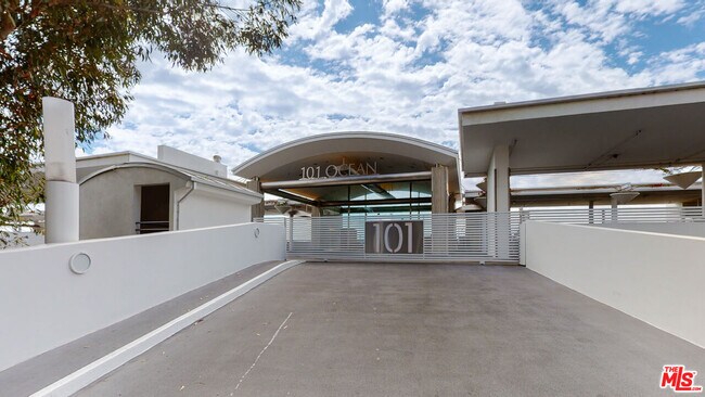 Building Photo - 101 Ocean Ave