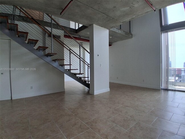 Building Photo - 690 SW 1st Ct