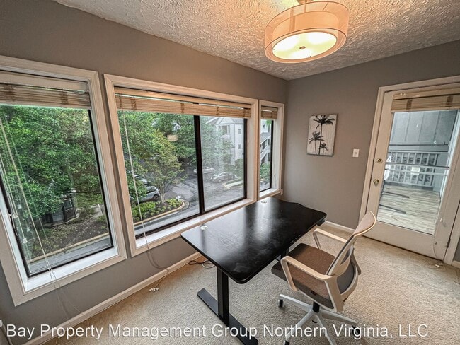 Building Photo - 1 br, 1 bath House - 2239 Hunters Run Dr