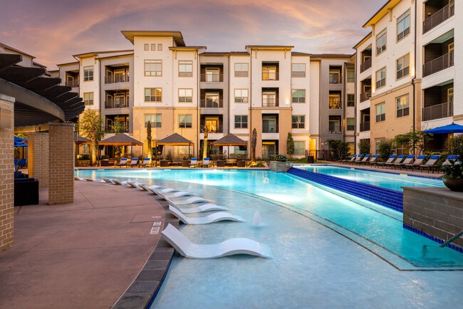 Building Photo - THE ABBEY AT NORTHPOINT