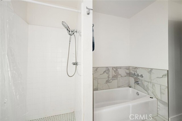 Building Photo - 80071 Palm Cir Dr