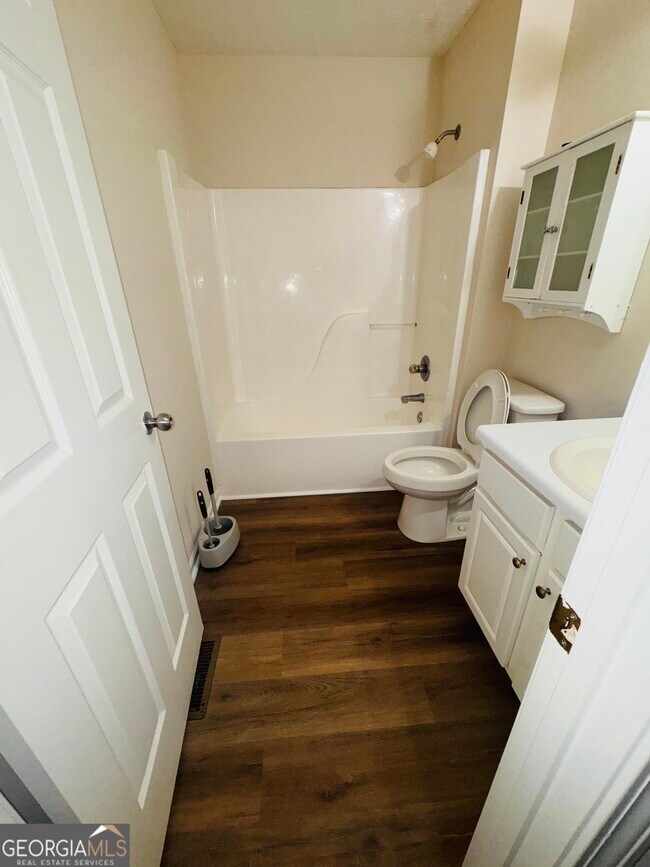 Building Photo - 3305 Chandon Ln
