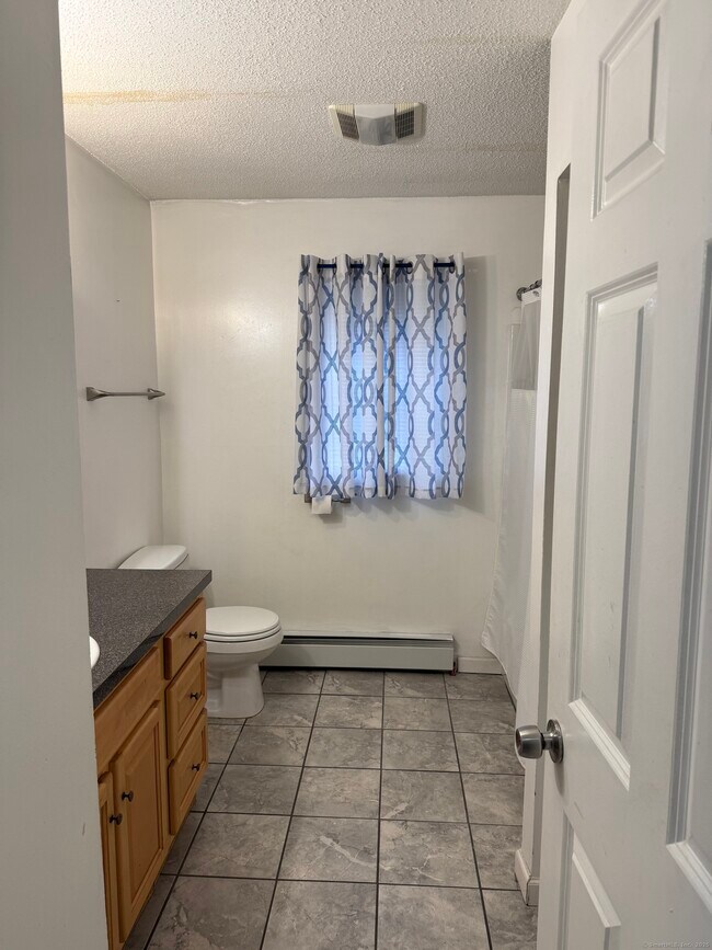 Building Photo - 12-14 Harbison Ave