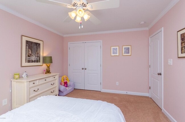 Building Photo - 219 Peggy's Trce