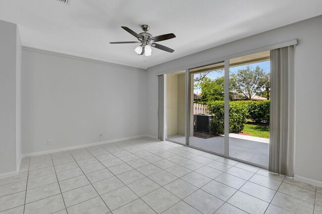 Building Photo - 9917 Porta Leona Ln