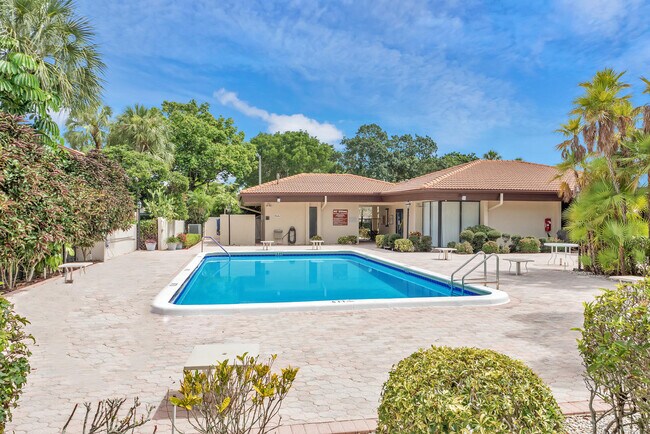 Building Photo - 21866 Cypress Cir