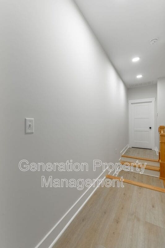 Building Photo - 1124 Garfield St