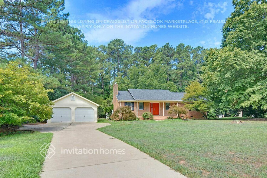 Building Photo - 10612 Chelsea Dr